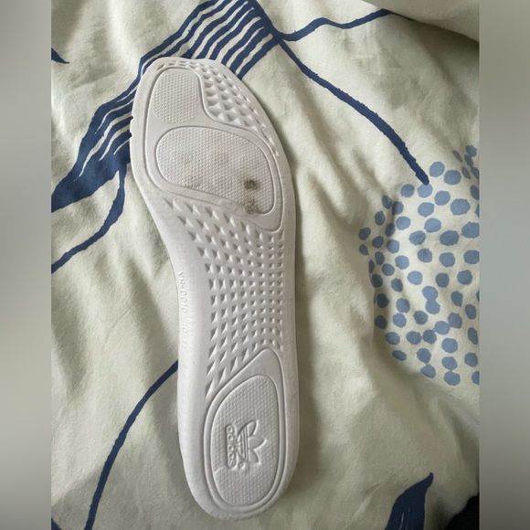 Adidas Yeezy 350 Boost V2 Light - Picture 7 of 9